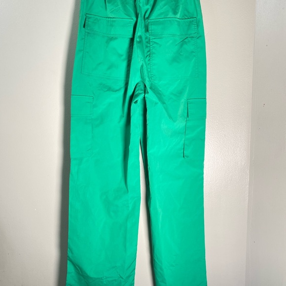 Green cargos - Picture 3 of 9